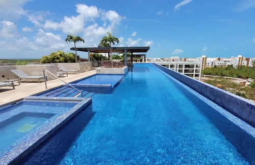 Playa Mujeres Apartamento | Luxurious Apartment La Amada Ocean View