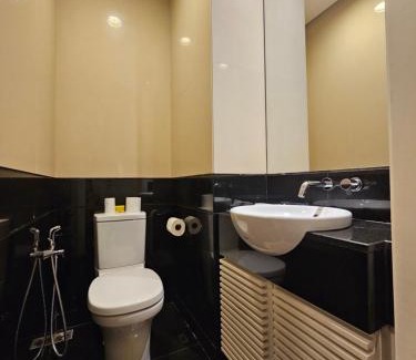 Golden Triangle Apartamento | Luxurious Apartment St Mary Residences Resort Style