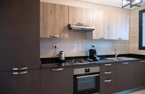 Hay Riad Apartamento | Lujoso apartamento Prestigia