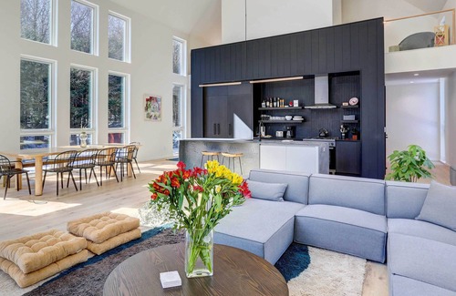Cochecton Casa | Luxurious Bethel Wellness Retreat w/ Yoga Studio!