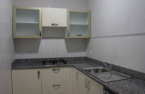 Mahdia Casa | Lujoso bungalow en el centro de la ciudad, con piscina y a pocos pasos de la playa.