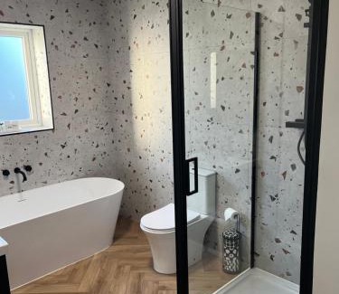 Wick Casa | Luxurious Cabin NC500 - Thrumster Lodges