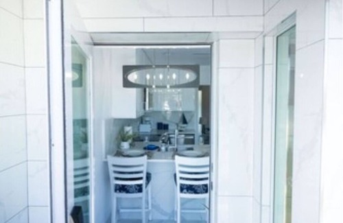 Great Cruz Bay Apartamento | Luxurious Caribbean Suite - 8