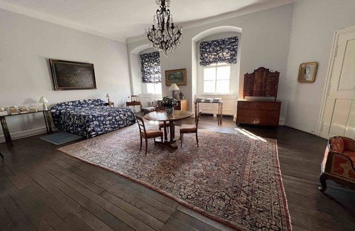 Schwertberg Otro | Luxurious Castle with park, pool and tennis court, trip to Vienna and Salzburg