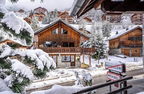 Meribel Chalet De Esquí | Lujoso chalet Méribel Centre, 10 personas