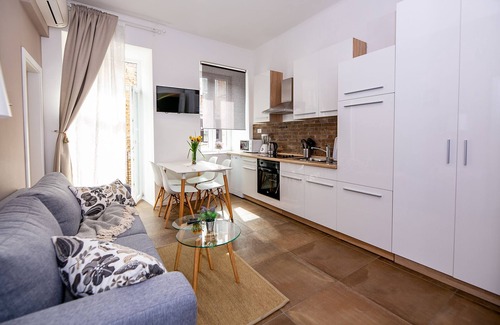 Rijeka Apartamento | Luxurious City Centre Apartment Bella Fiume 2