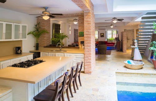 El Bosque Villa | Luxurious Villa Cocobay with Private Pools in Cartagena's Historic Center