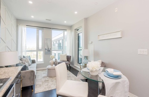 Toronto Condominio | Luxurious condo close to Toronto Airport and casino