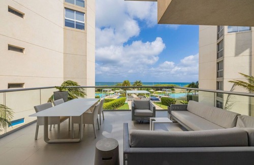 Palm Beach Condominio | Luxurious condo with a perfect ocean and sunset view