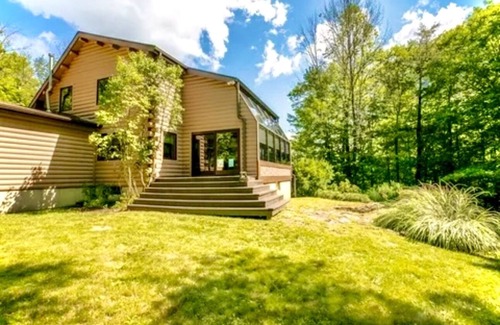 Corning Cabina | Luxurious country retreat for a family, couple or professional group!