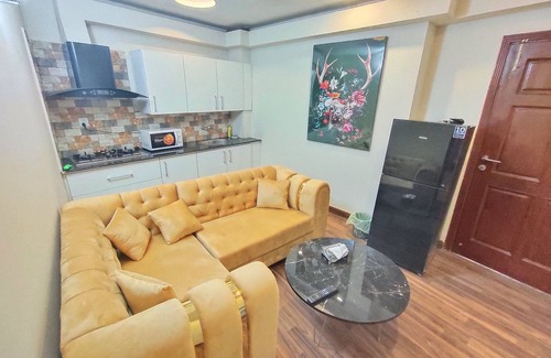 Islamabad Apartamento | Luxurious & Cozy 1BHK Apartment,WiFi+Smart TV
