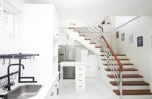 Lucena Casa | Lugar de Lujo Acogedor Espacioso con WIFI cerca de SM Lucena