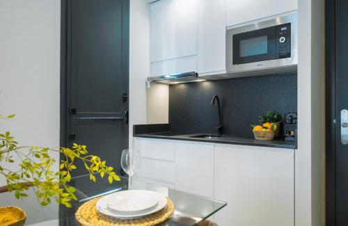 San Bartolome Apartamento | Luxurious Duplex 1Bd 1Bth over Casa Pilatos