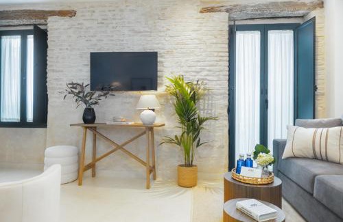 San Bartolome Apartamento | Luxurious Duplex 1Bd 1Bth over Casa Pilatos