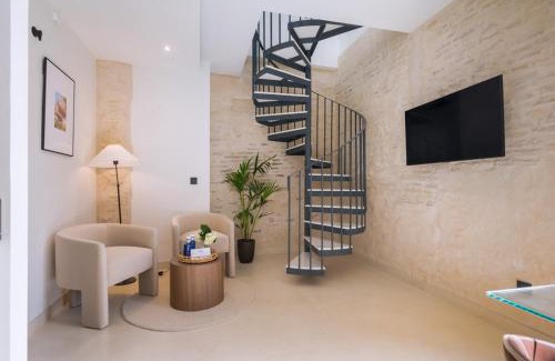 San Bartolome Apartamento | Luxurious Duplex 2Bd 2Bth over Casa Pilatos