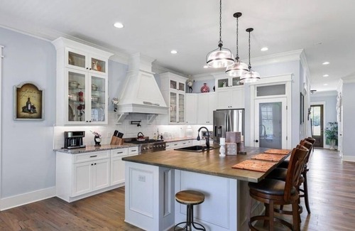 Milton Casa | Luxurious Eastern Shore Getaway