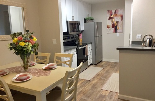 Rocklin Apartamento | Lujosa y elegante, perfecta estadía de 5 estrellas a largo plazo