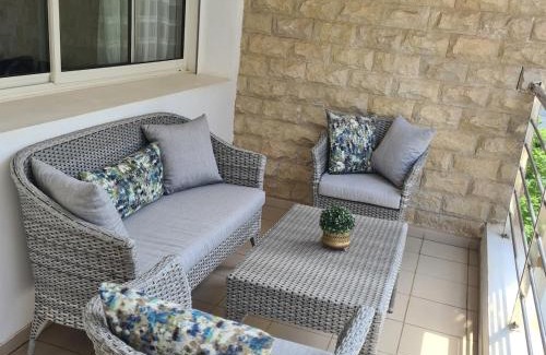 Hay Riad Apartamento | Luxurious entire apartment, 169 m2, secure, swimming pool