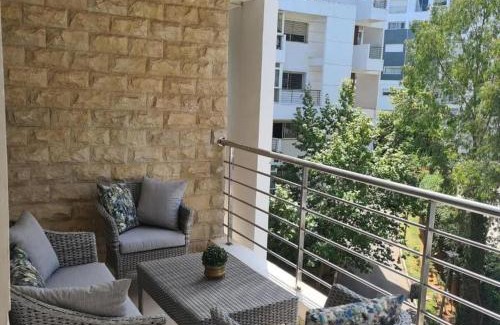 Hay Riad Apartamento | Luxurious entire apartment, 169 m2, secure, swimming pool