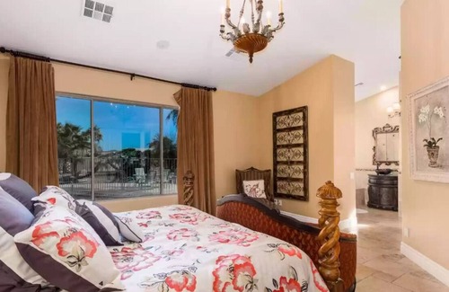 Calle Lejos Estates Casa | Luxurious Estate, Relaxing, Million-Dollar, Desert Resort Oasis