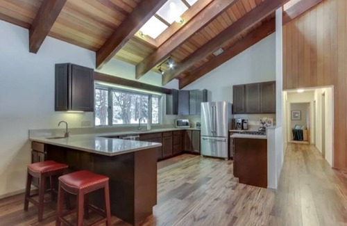 Black Butte Ranch Casa | Luxurious executive home located on Big Meadow Golf Course at Black Butte Ranch