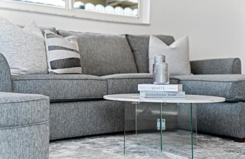 Hialeah Casa | Luxurious Family Escape