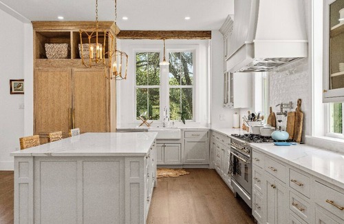 Pedernales Canyon Ranch Casa | Luxurious Farmhouse + Pool/Hot Tub Near Lake Travis