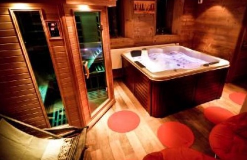 La Roche Chalet De Esquí | Lujoso chalet con Spa y Sauna privados