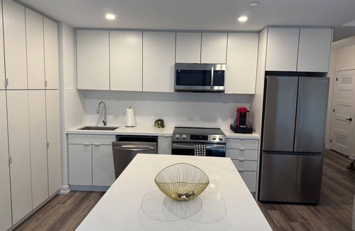 Innisfil Condominio | Luxurious Friday Harbour Condo