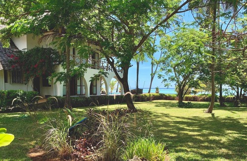 Matemwe Villa | De lujo, equipamiento y servicio completo derecho de villa en la playa en Zanzíbar.