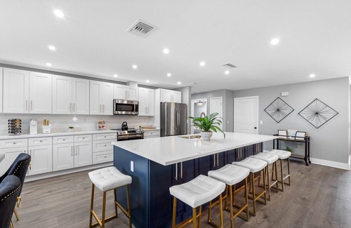 Temple Terrace Casa | Luxurious Golf Course Retreat