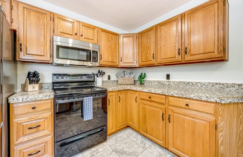 Scottsdale Ranch Condominio | Luxurious ground floor Condo w/ shared pool & hot tub, overlooking the Lagoon