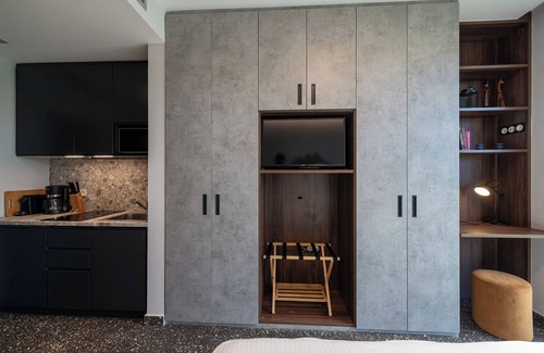 Akovitika Apartamento | Luxurious guesthouse in villa Satori
