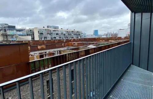 Manchester Apartamento | Luxurious, High-End 2-Bedroom with Balcony