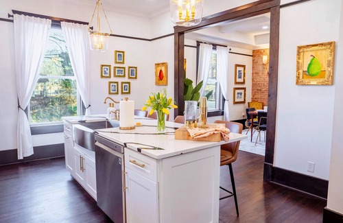 St. Elmo Improvement League Casa | Luxurious Historic 4 level home in St Elmo