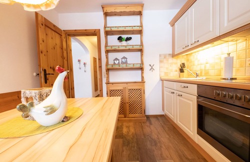 Untergrainau Apartamento | Luxurious holiday apartment "Alpenrose" at the foot of the Zugspitze
