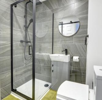 Birmingham Casa | Luxurious home for Long term Stays