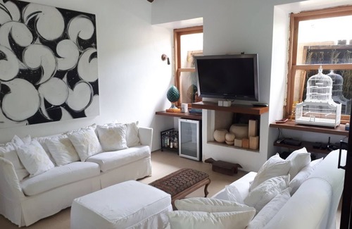 Maresias Condominio | Lujosa casa en condominio de alto estándar a 100 metros de la playa privada de la playa de Maresias.