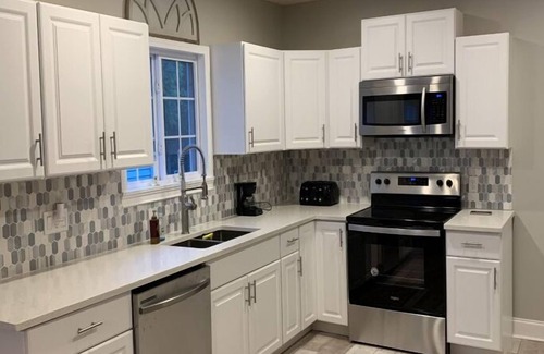 Niagara Falls Casa | Luxurious Home in the Heart of Niagara Falls