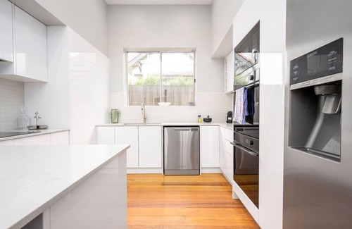 Footscray Casa | Luxurious house near flemington racecourse