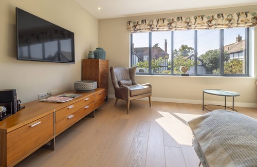 Thorpeness Cabaña | Luxurious house near beach with hot tub - Mallards