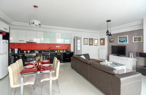 Porto Rafti Apartamento | Luxurious House Near the Sea