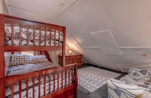Lake Harmony Estates Casa | Luxurious house with largest hot tub & perfect retreat!