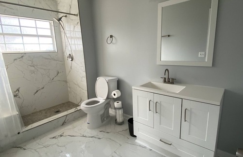 Southside Casa | Luxurious Kid friendly elegant stay! Mandarin area