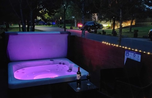 Morpeth Casa | Luxurious lodge with hot tub beautiful surroundings in Northumberland