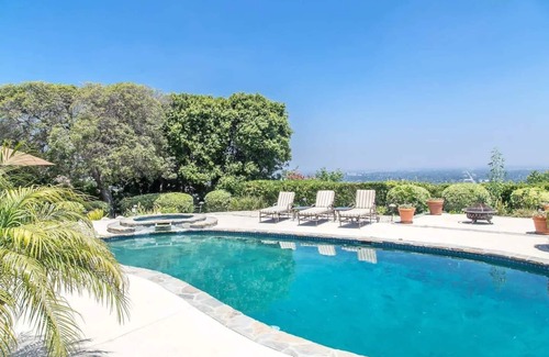 Sherman Oaks Casa | LUJOSO- LOS ANGELES- HISTORIA INDIVIDUAL- HOME-PANORAMIC VIEW-POOL-SPA