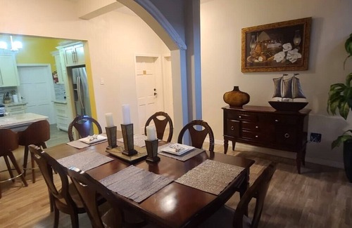 Falmouth Casa | Luxurious & Modern - 5 Bedroom House in Falmouth
