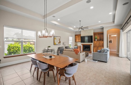 Pelican Bay Casa | Luxurious Naples Home w/pool & 5min walk to beach
