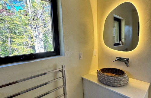 Tofino Casa | Luxurious, newly built sustainable home, nestled in old growth forest.