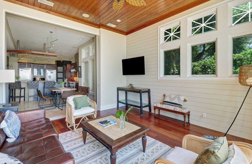 Sea Pines Casa | Luxurious oceanfront home with private pool with spa